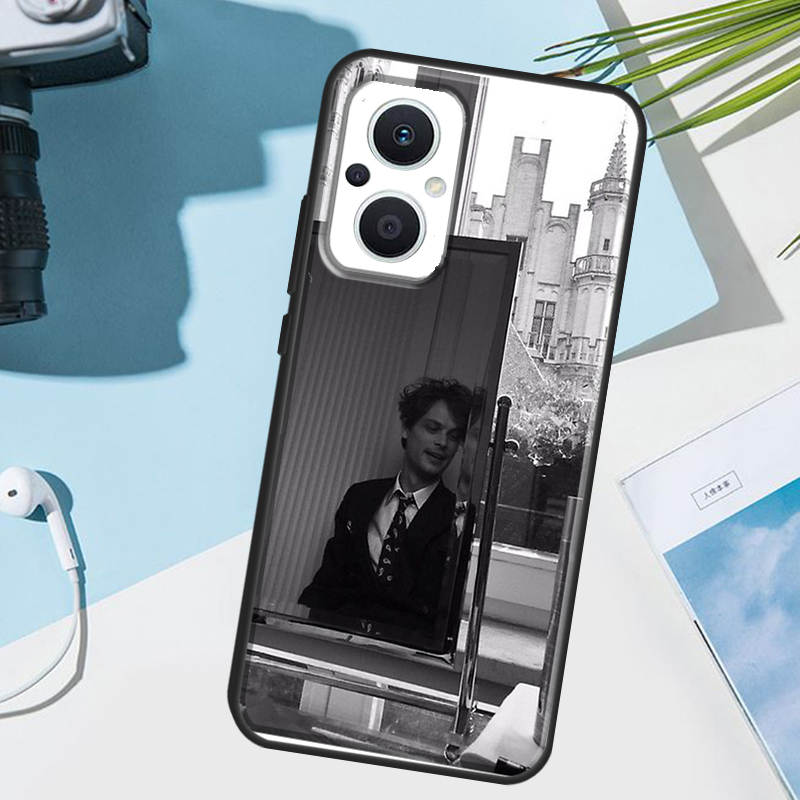 حافظة ماثيو غراي غوبلر لهواتف  - مراجعة Oppo Reno 12 وسعره